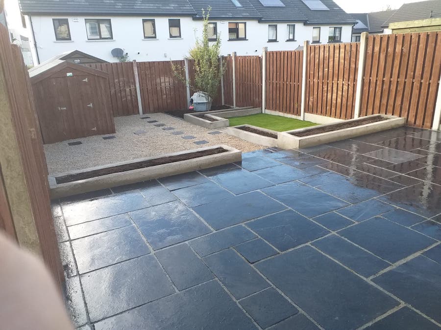 How To Keep Your Paving Clean | 2021 Guide | Driveway & Paving Specialists